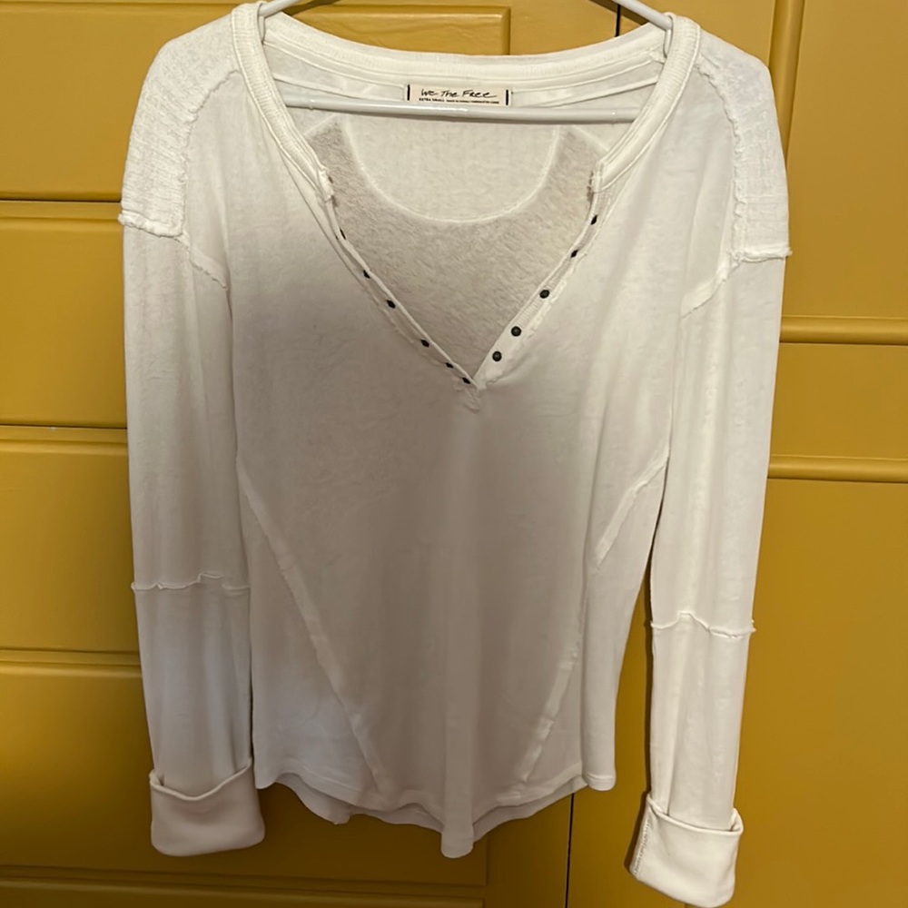 Free People Top. Size XS (fits like a S).